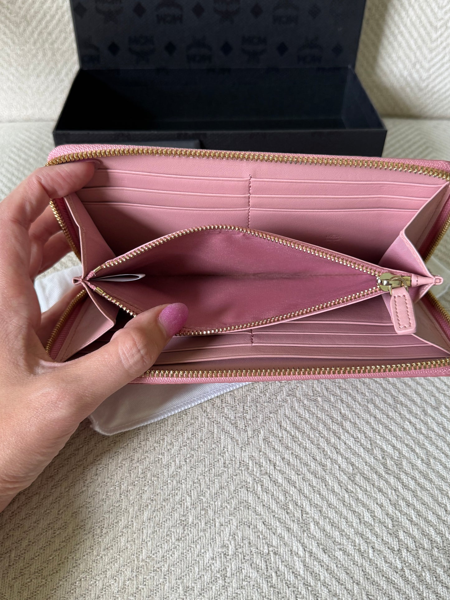 MCM Rare Pink Rabbit Long Zippy Wallet