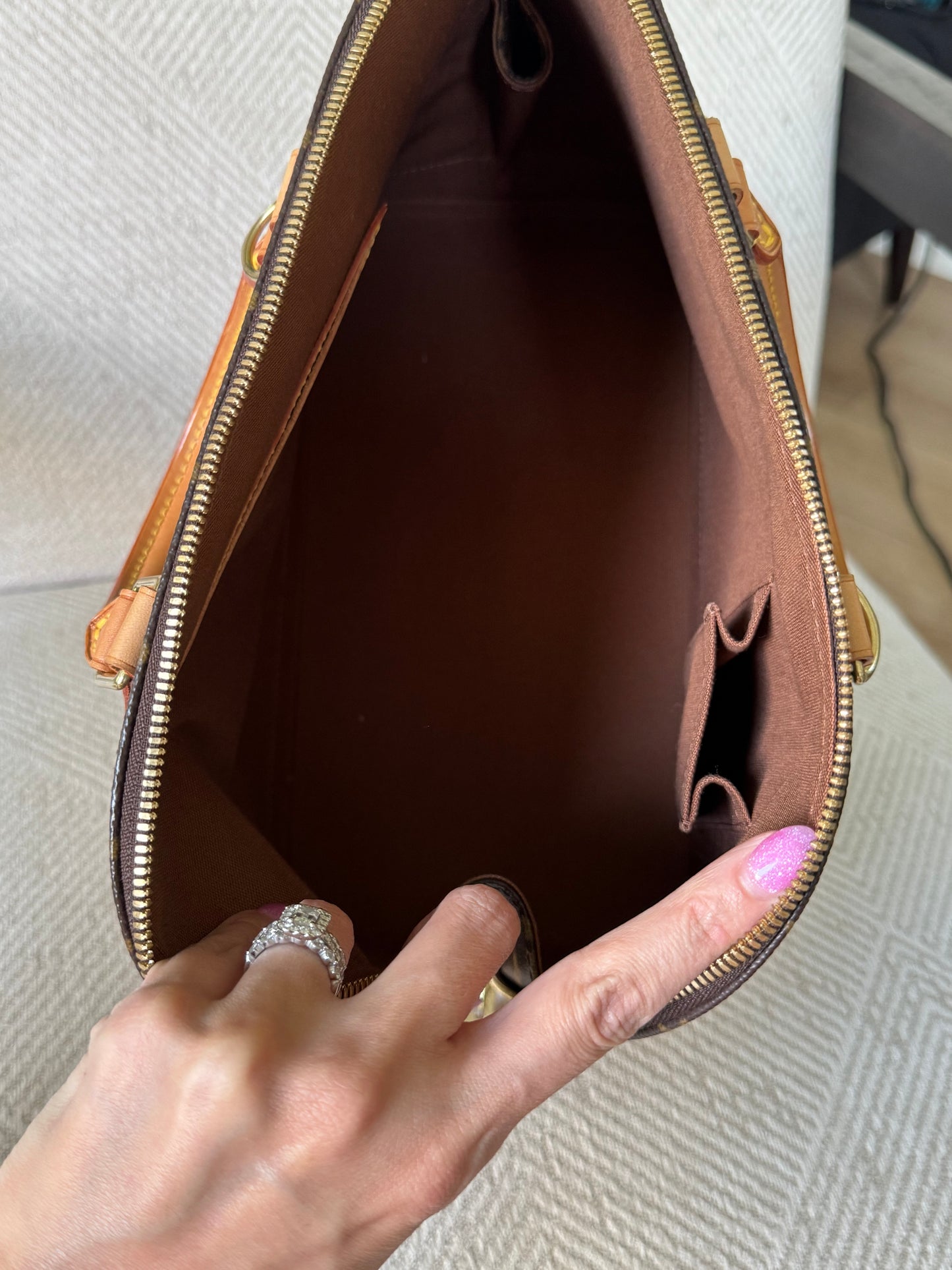 Louis Vuitton Alma