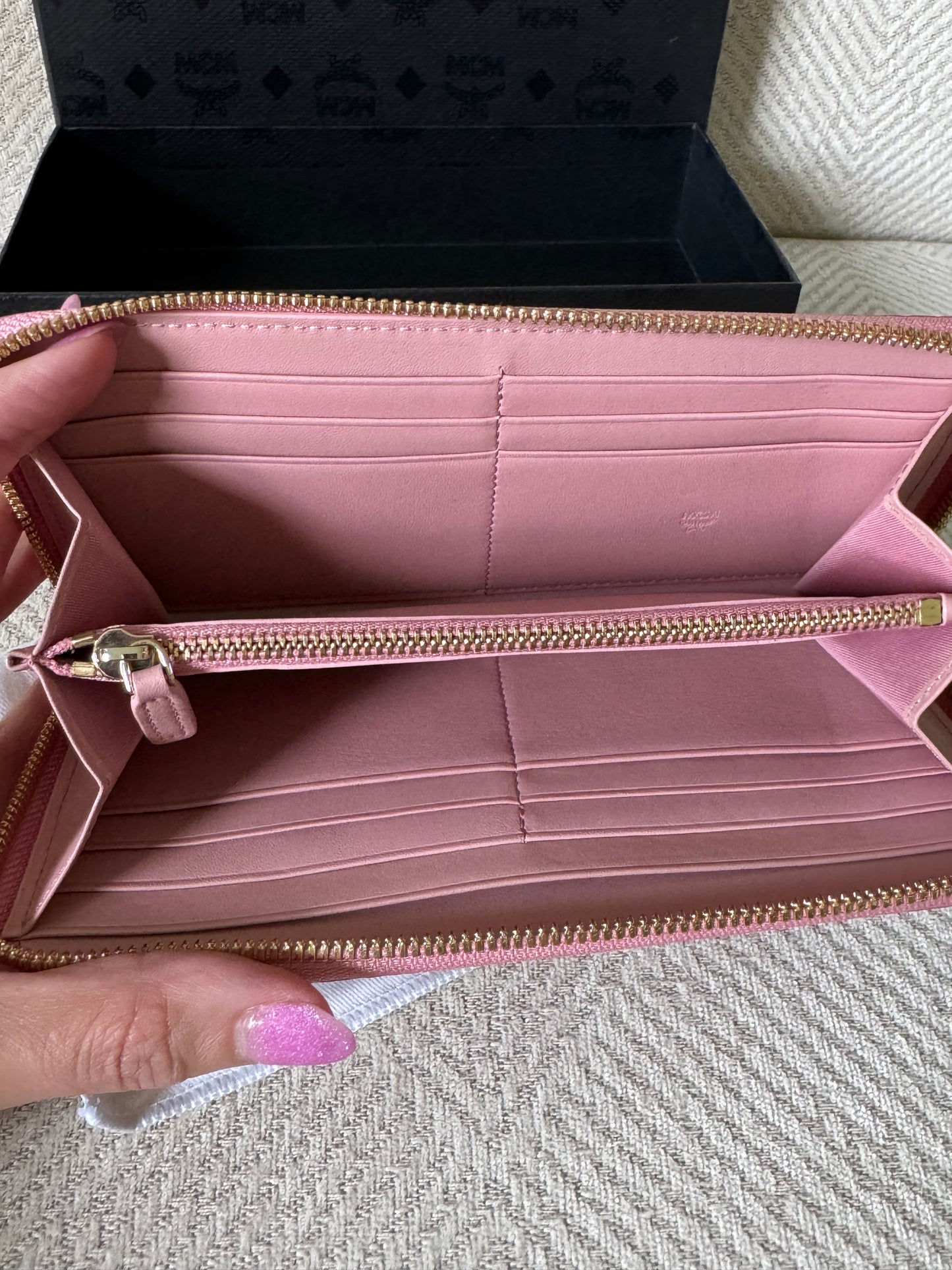 MCM Rare Pink Rabbit Long Zippy Wallet